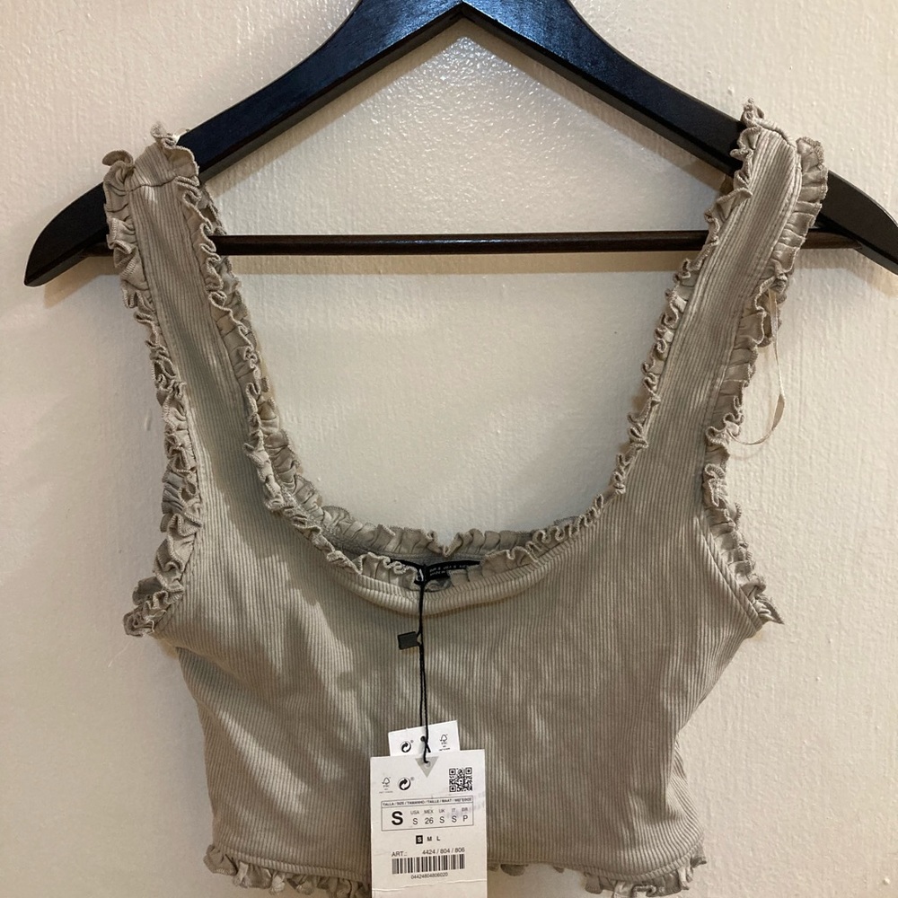 Zara new with tags taupe colored crop top